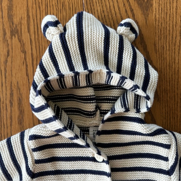 Gap Baby Bear Striped Cardigan with Star Pockets, size 3-6M - Picture 2 of 10